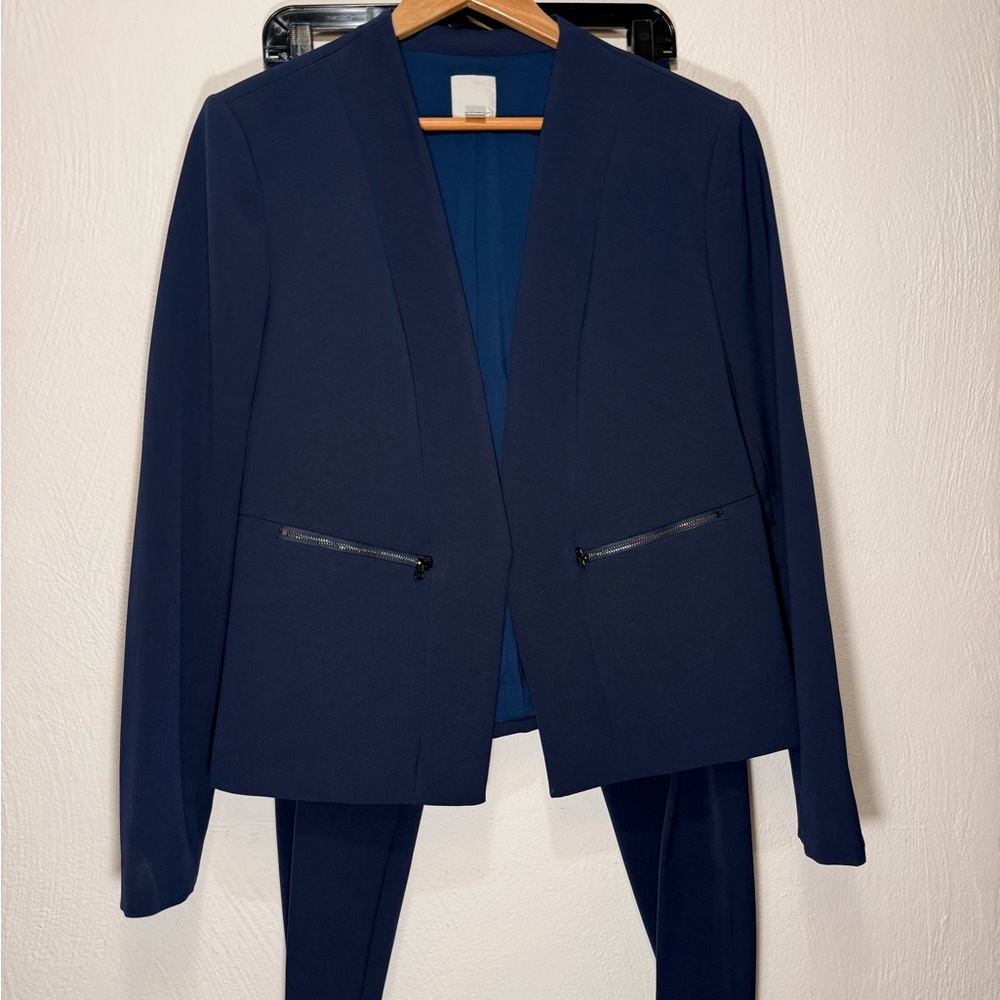 Halogen Navy Women's Blazer and matching pants